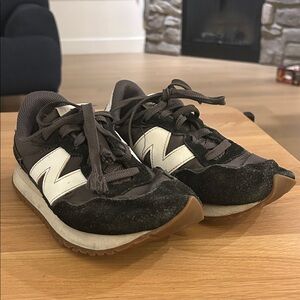 Kids 237 New Balance sneakers